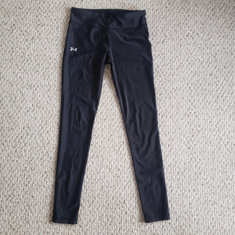 SOLD Under Armour HeatGear compression leggings